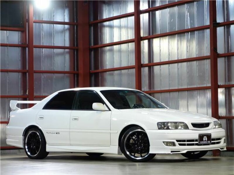 TOYOTA　CHASER