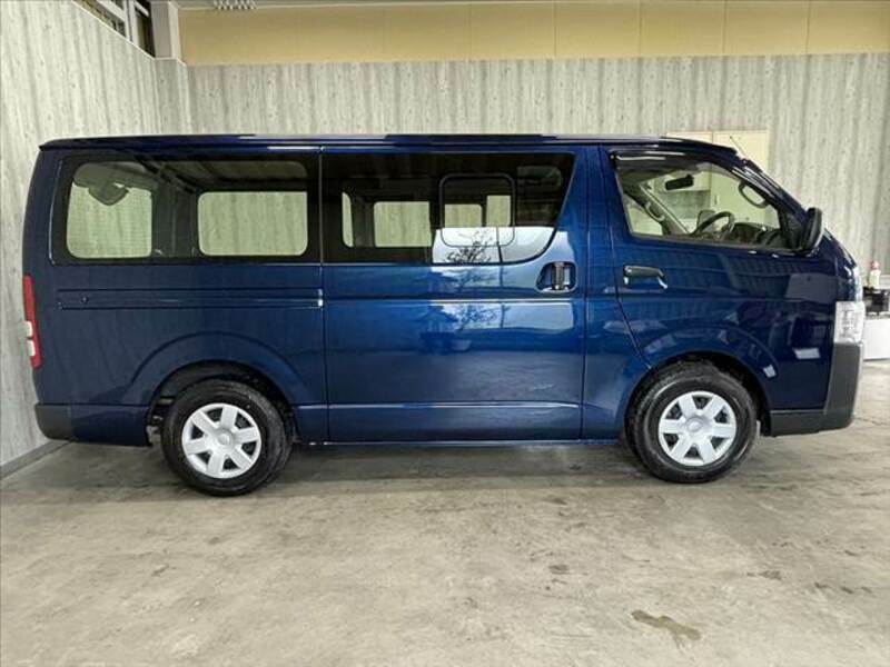 HIACE VAN-10