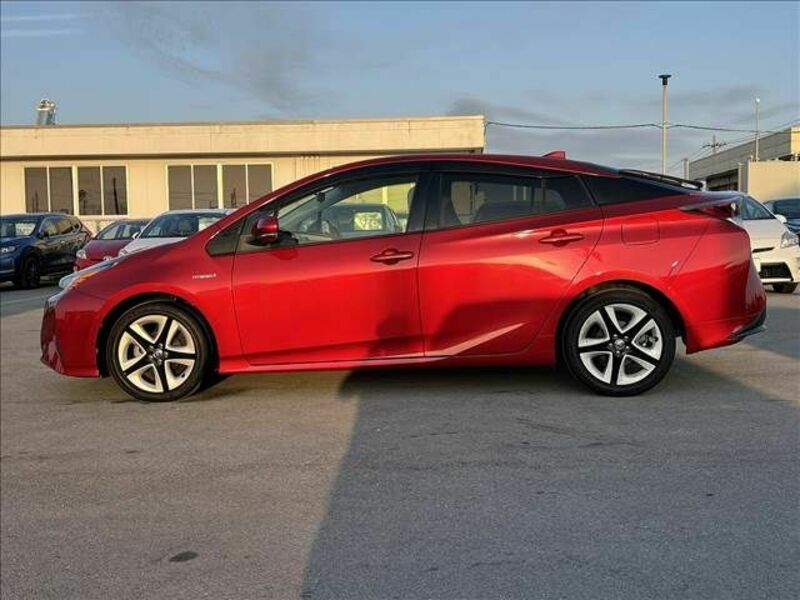 PRIUS-13