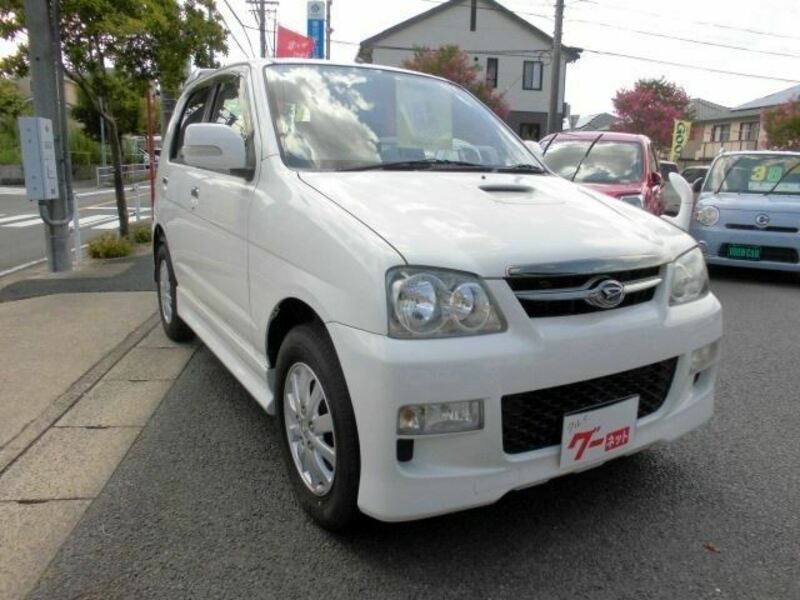 DAIHATSU　TERIOS KID