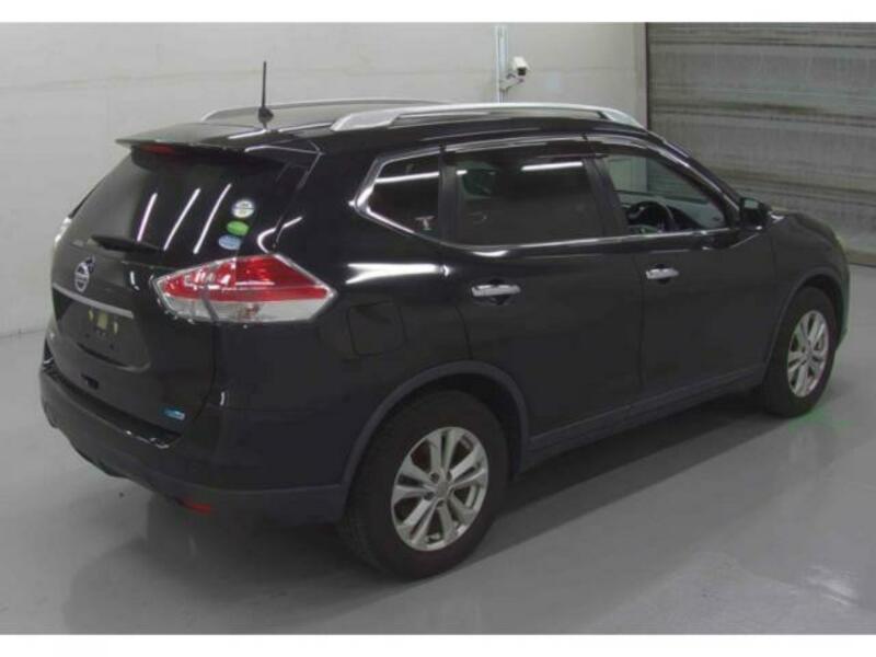 X-TRAIL-3