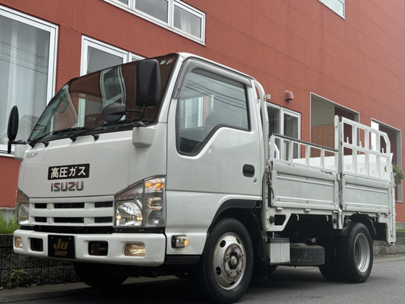 ISUZU　ELF