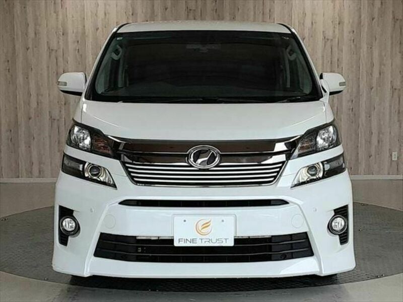 VELLFIRE-17