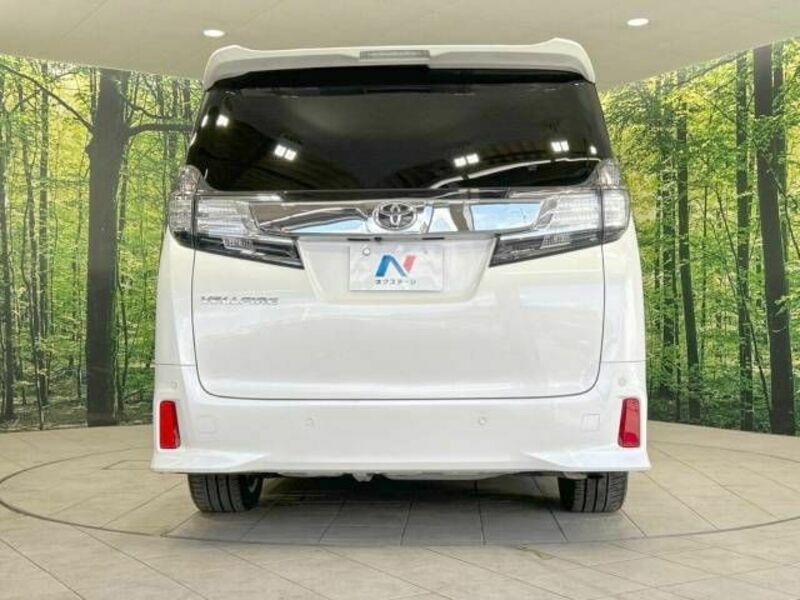 VELLFIRE-16