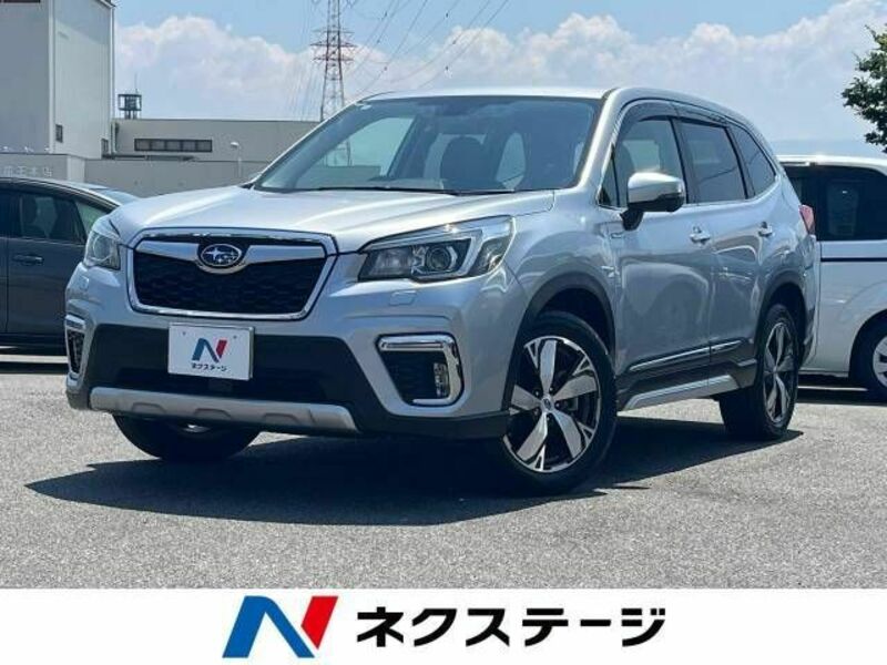 SUBARU　FORESTER