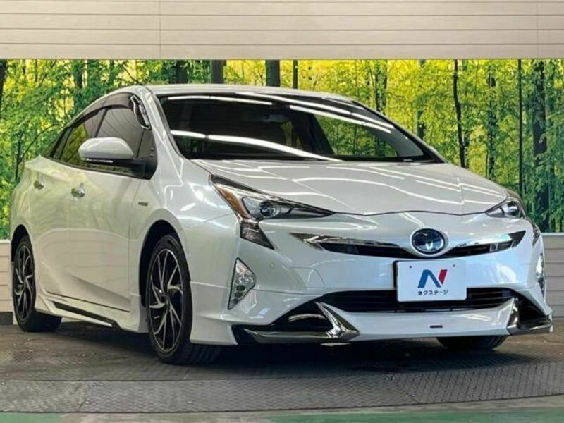 PRIUS-16