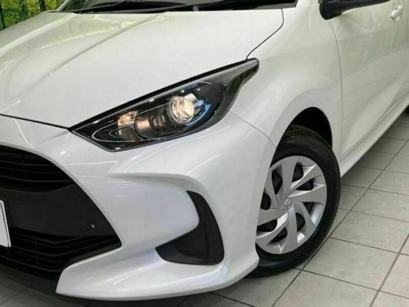 YARIS-12