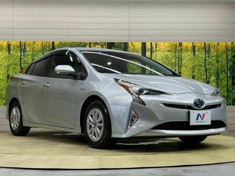 PRIUS-16