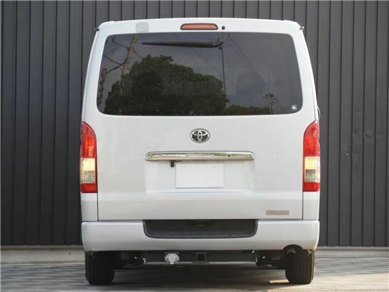 HIACE VAN-10