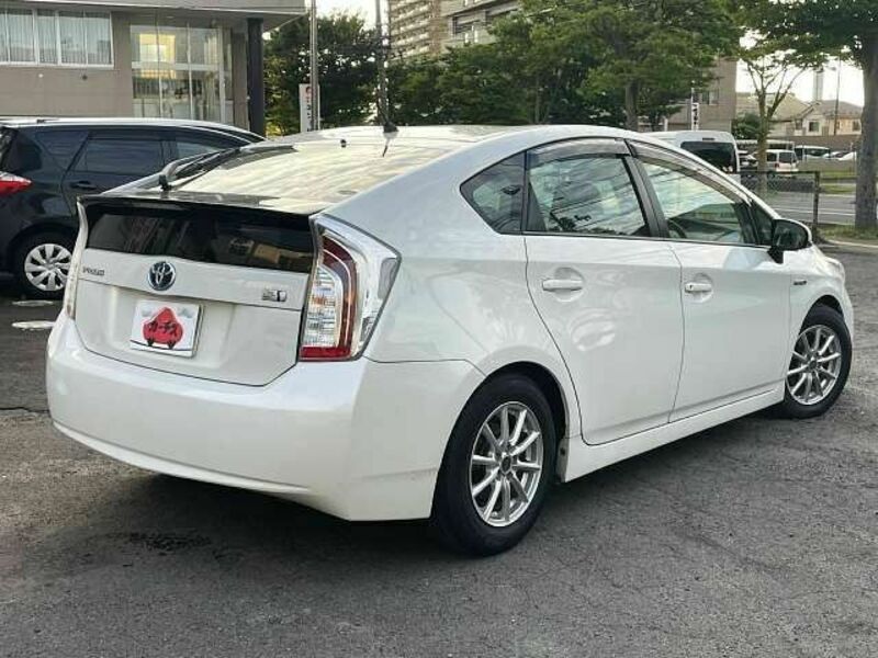 PRIUS-2