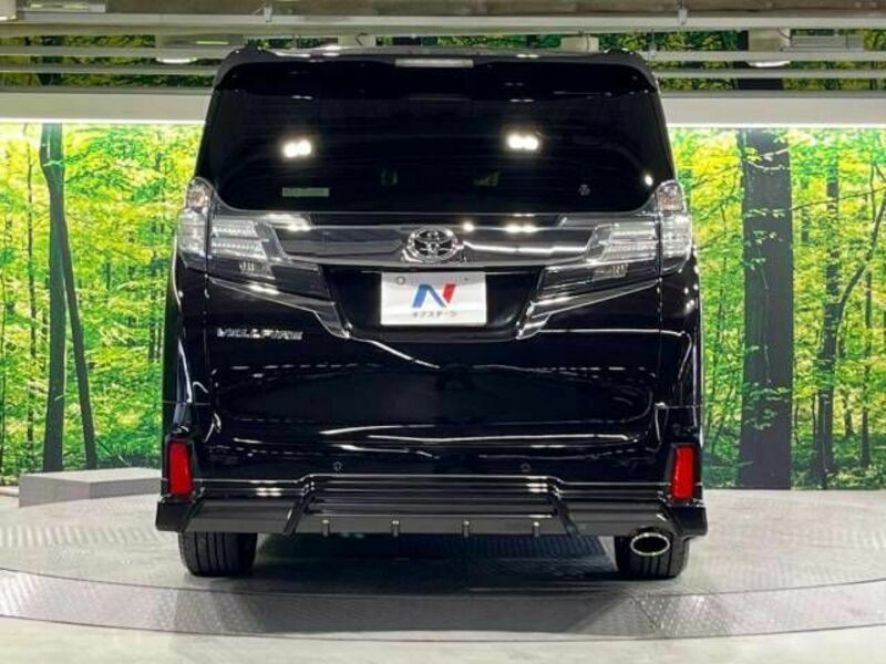 VELLFIRE-16