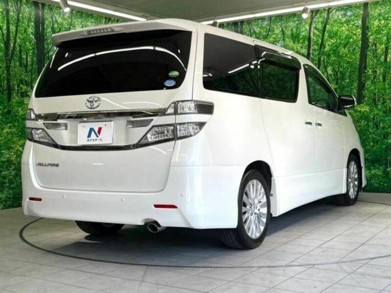 VELLFIRE-18