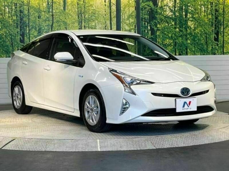 PRIUS-16