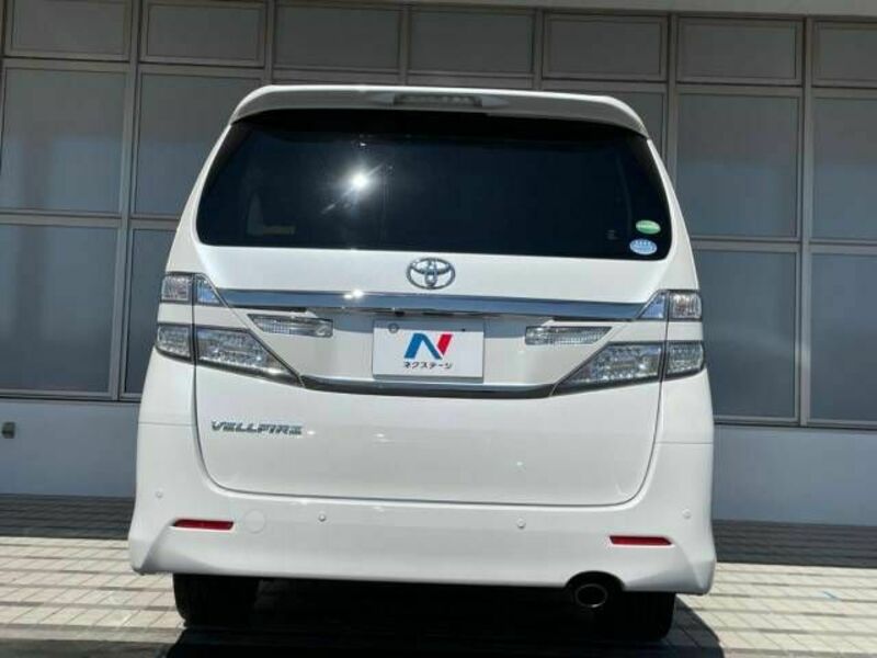 VELLFIRE-16