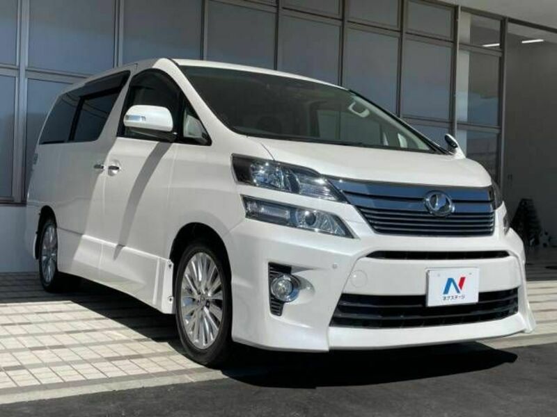 VELLFIRE-17