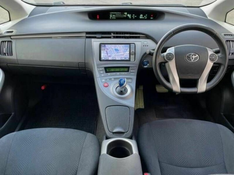 PRIUS-1