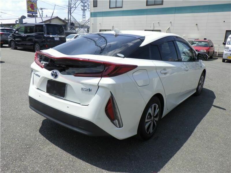 PRIUS PHV-3