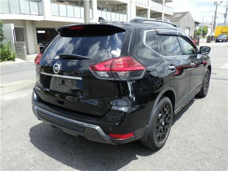 X-TRAIL-3