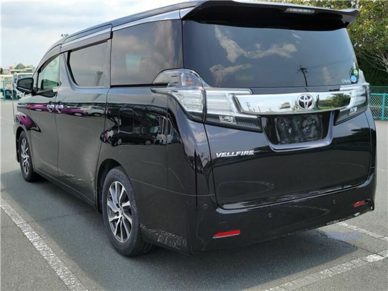 VELLFIRE-1