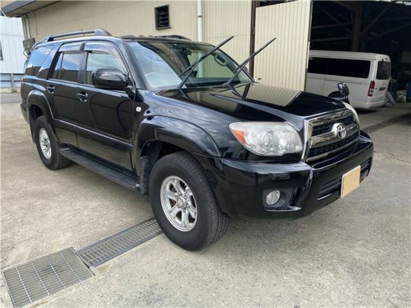 TOYOTA　HILUX SURF