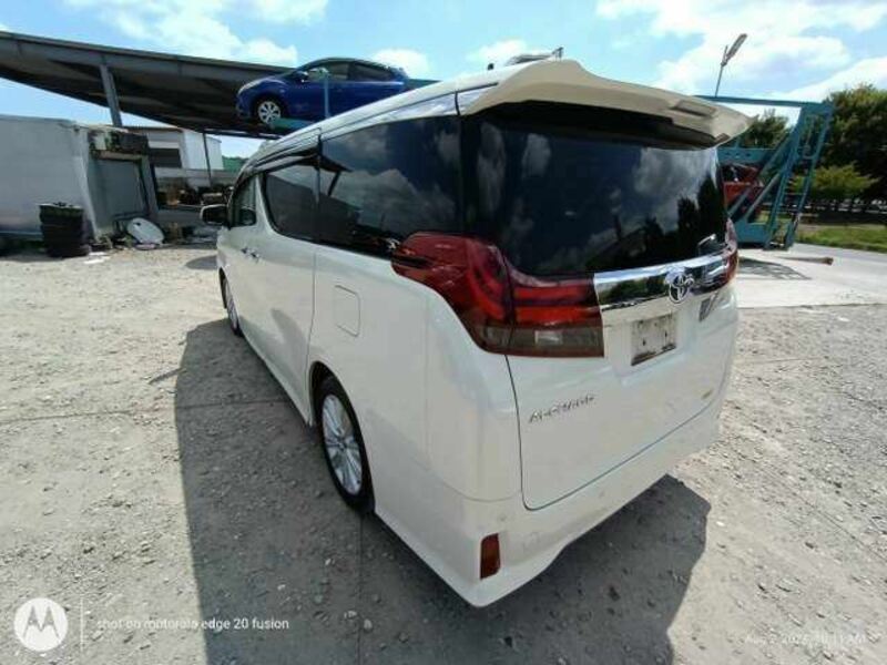 ALPHARD-1