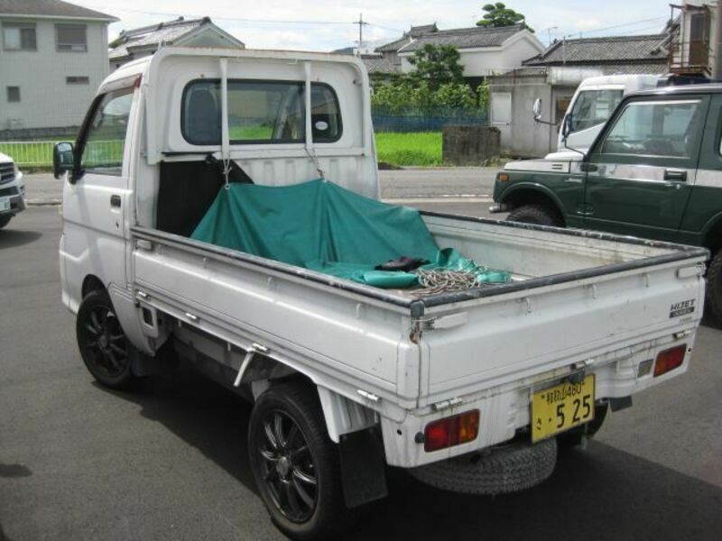 HIJET TRUCK-1