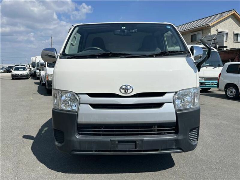 HIACE VAN-4