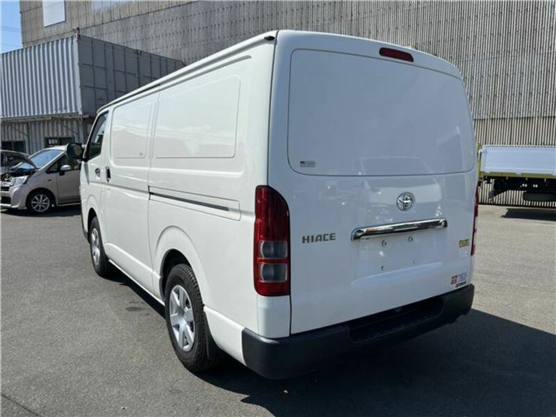 HIACE VAN-5