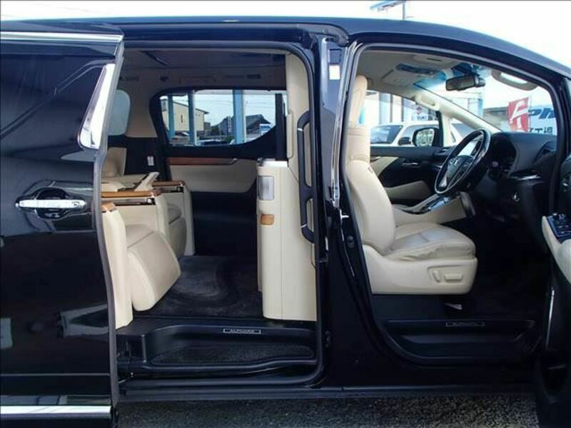 ALPHARD-5