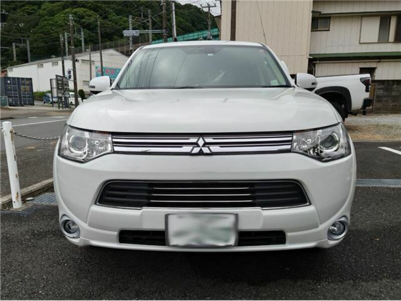 OUTLANDER PHEV-3