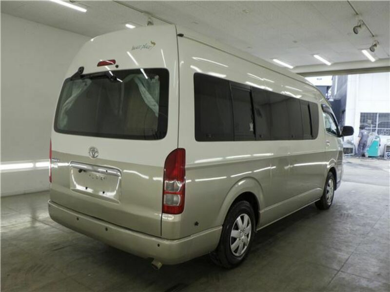 HIACE VAN-4