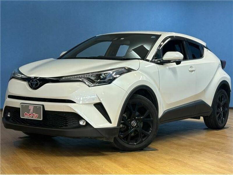 TOYOTA　C-HR