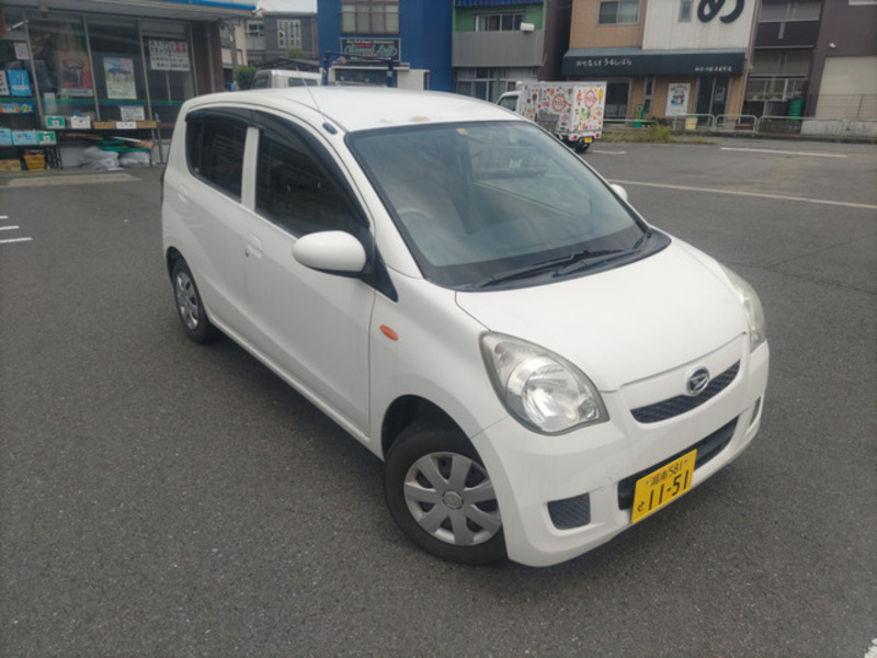 DAIHATSU　MIRA