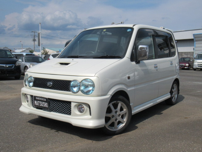 DAIHATSU　MOVE