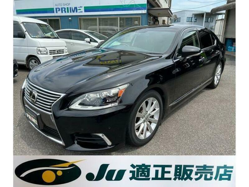 LEXUS　LS