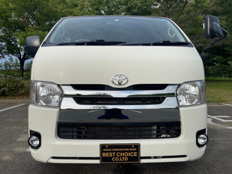 HIACE VAN-11