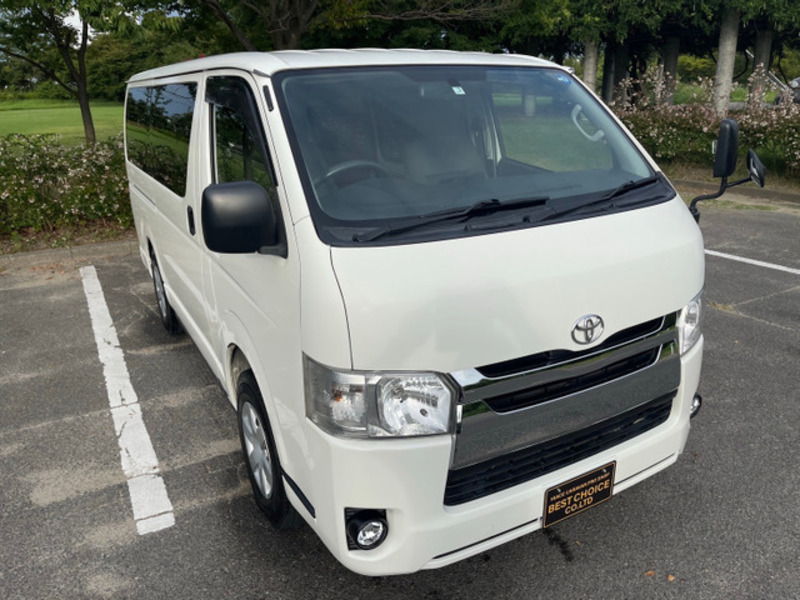 HIACE VAN-17