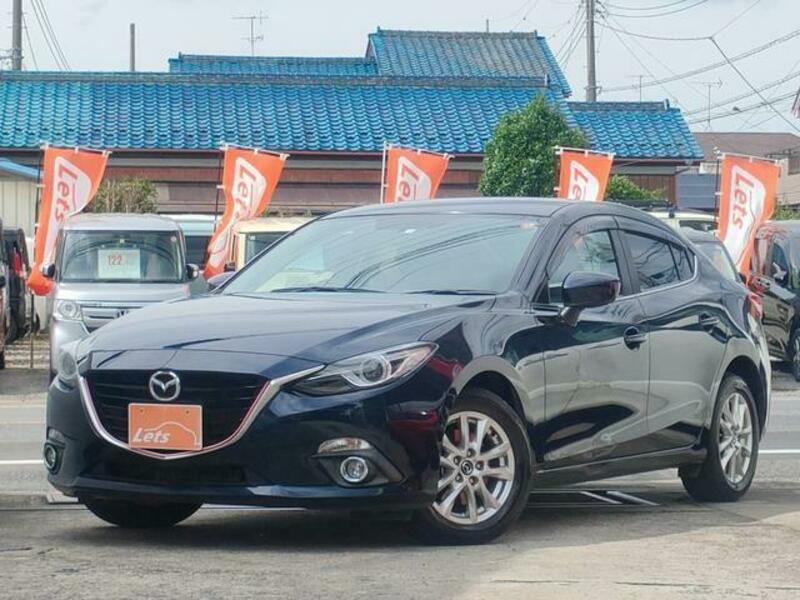 MAZDA　AXELA HYBRID