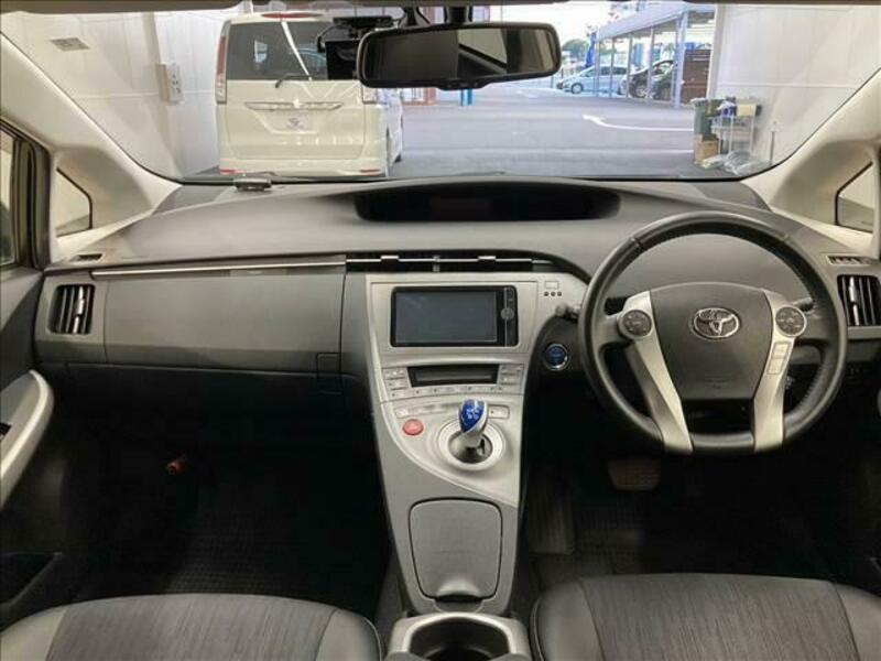 PRIUS-1