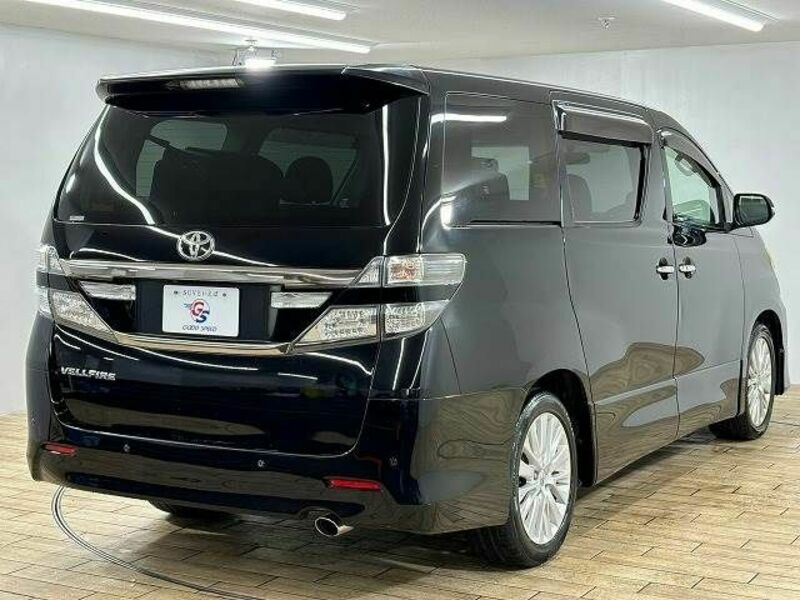 VELLFIRE-15