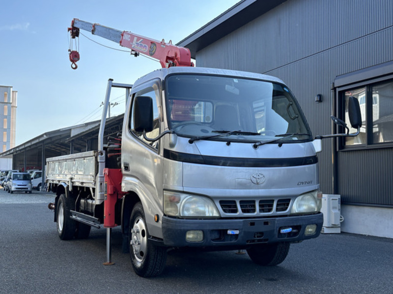 TOYOTA　DYNA