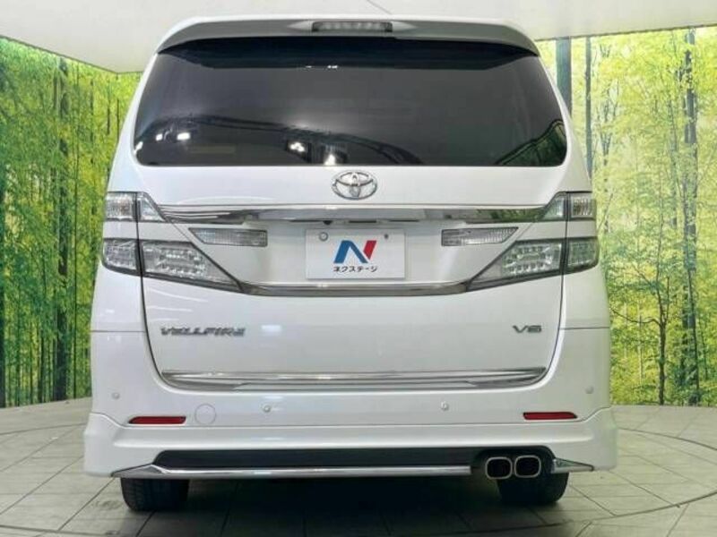 VELLFIRE-16