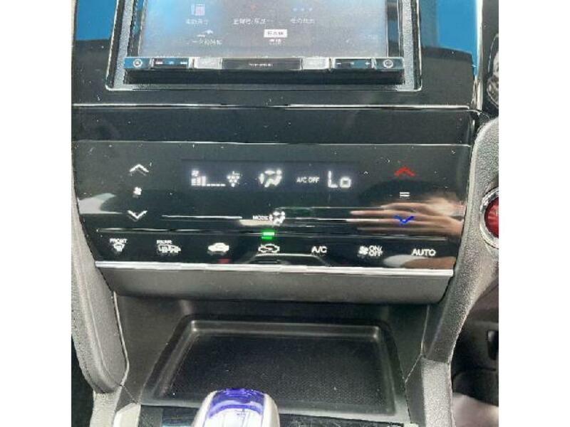 SHUTTLE