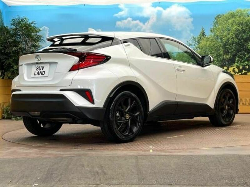 C-HR-17