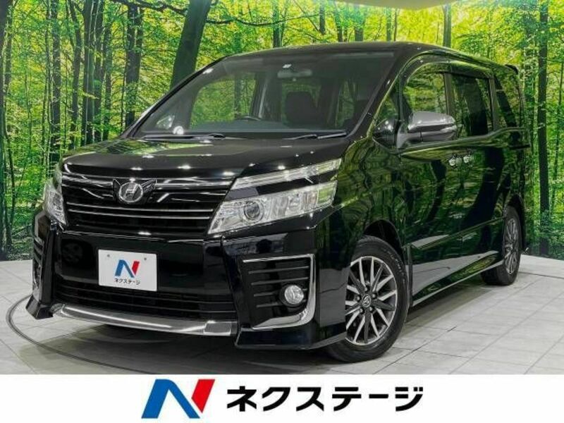 TOYOTA　VOXY