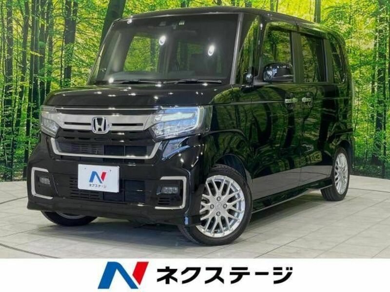 HONDA　N BOX CUSTOM