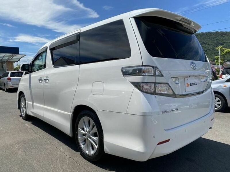 VELLFIRE-6