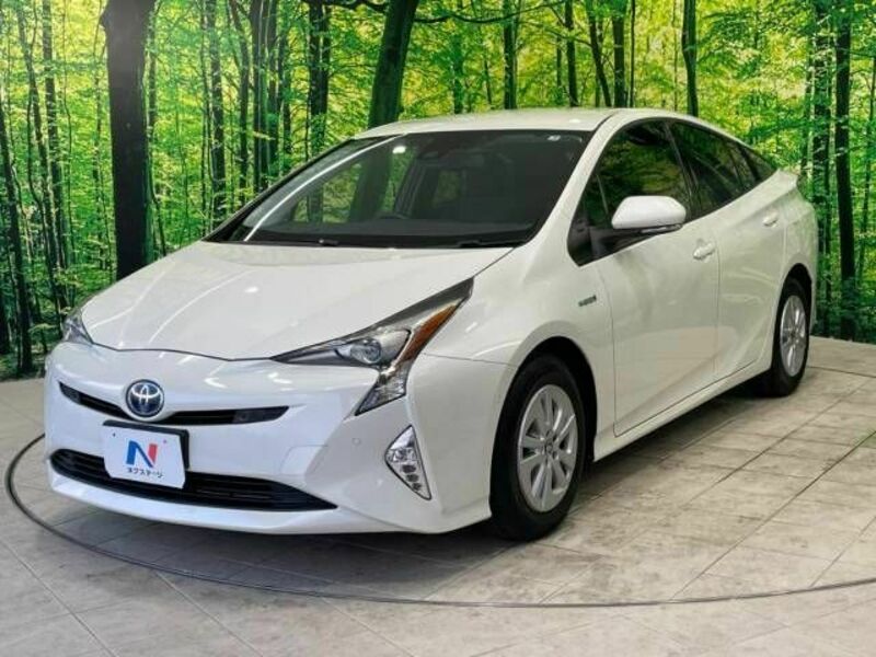 PRIUS-16