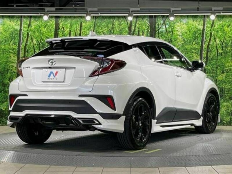 C-HR-17