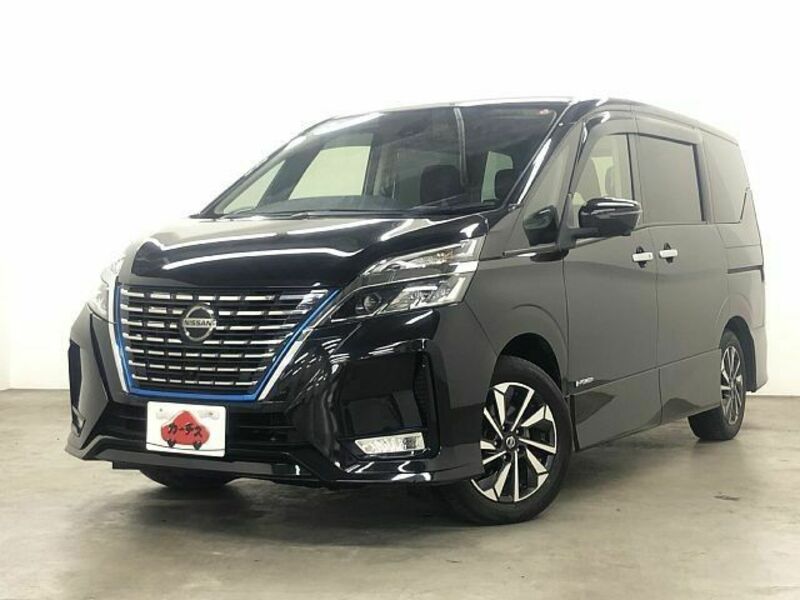 NISSAN　SERENA